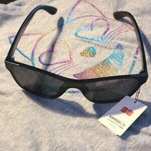NEW MINISO Life young adult sunglasses Black